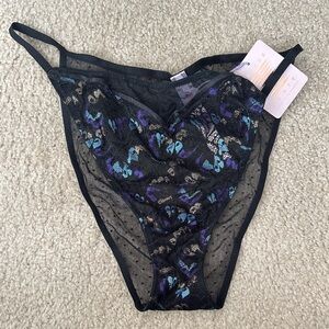 Elegant Black and Purple Lace Underwear